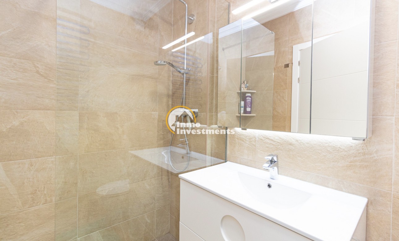 Resale - Semi detached villa - La Zenia