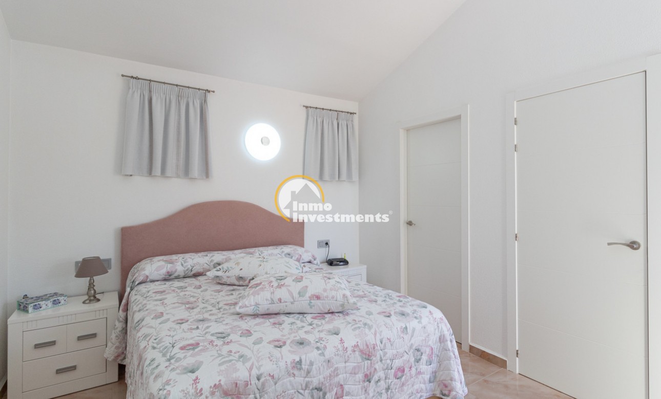 Resale - Semi detached villa - La Zenia