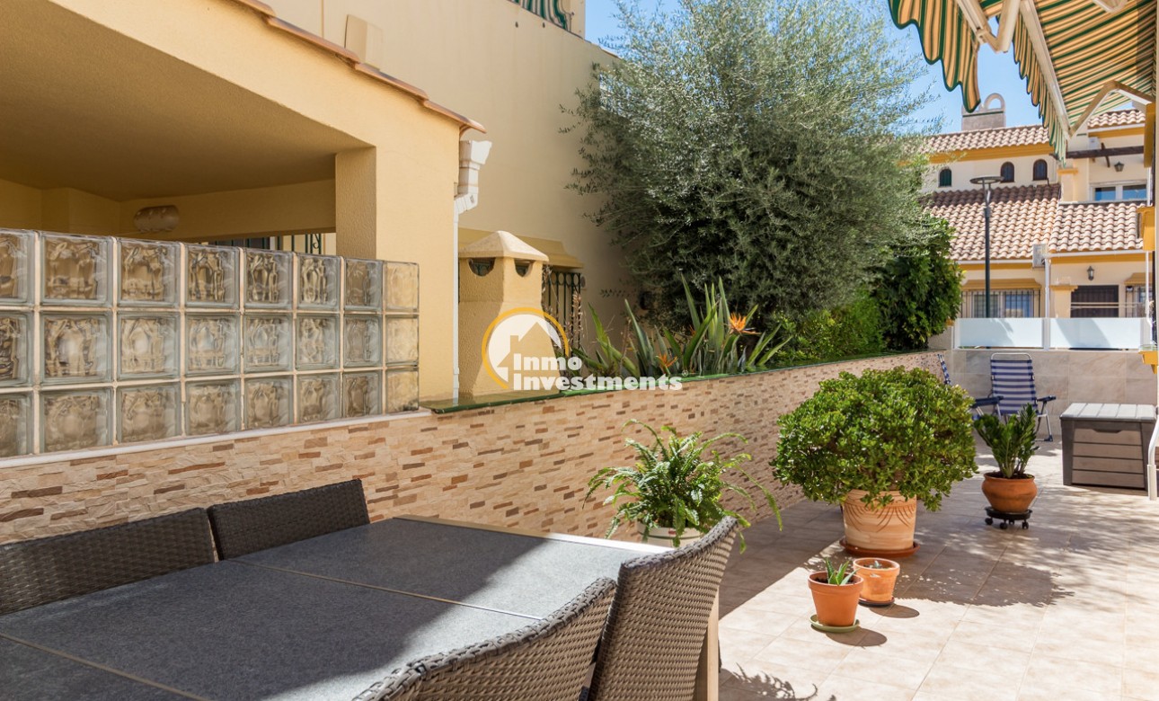 Resale - Semi detached villa - La Zenia