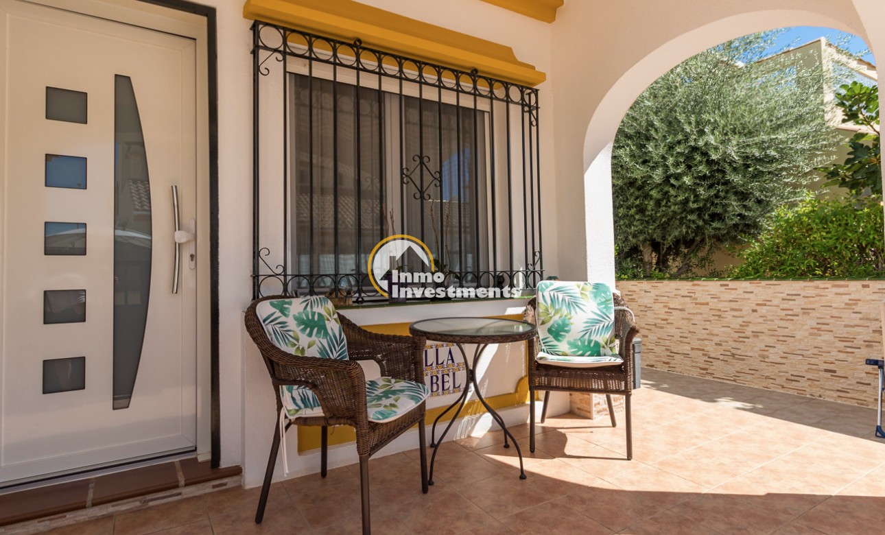Resale - Semi detached villa - La Zenia
