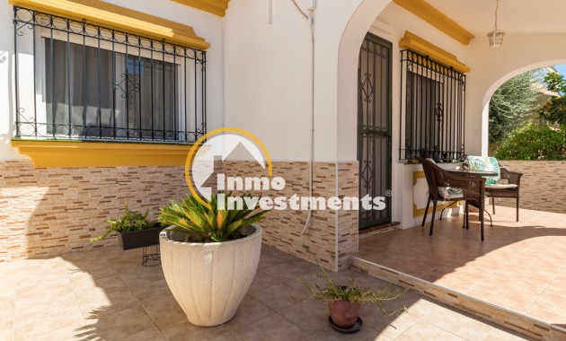 Resale - Semi detached villa - La Zenia