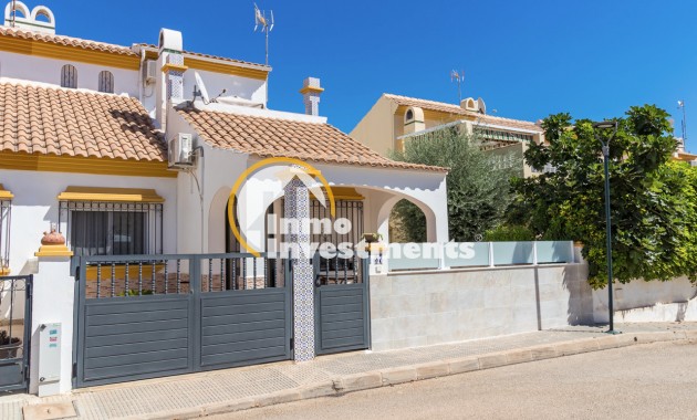 Resale - Semi detached villa - La Zenia