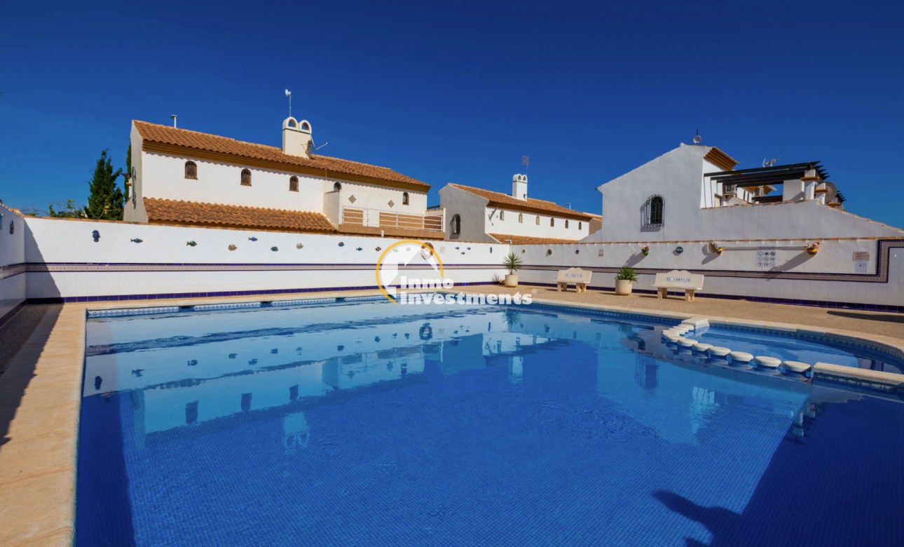 Resale - Semi detached villa - La Zenia