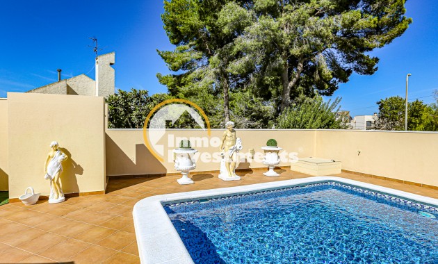 Resale - Villa - San Miguel de Salinas - Las Communicaciones