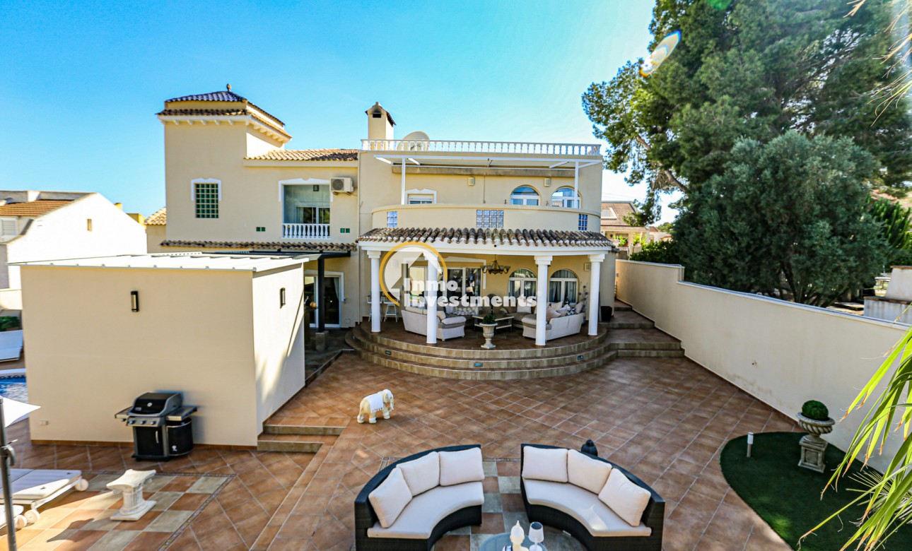 Resale - Villa - San Miguel de Salinas - Las Communicaciones