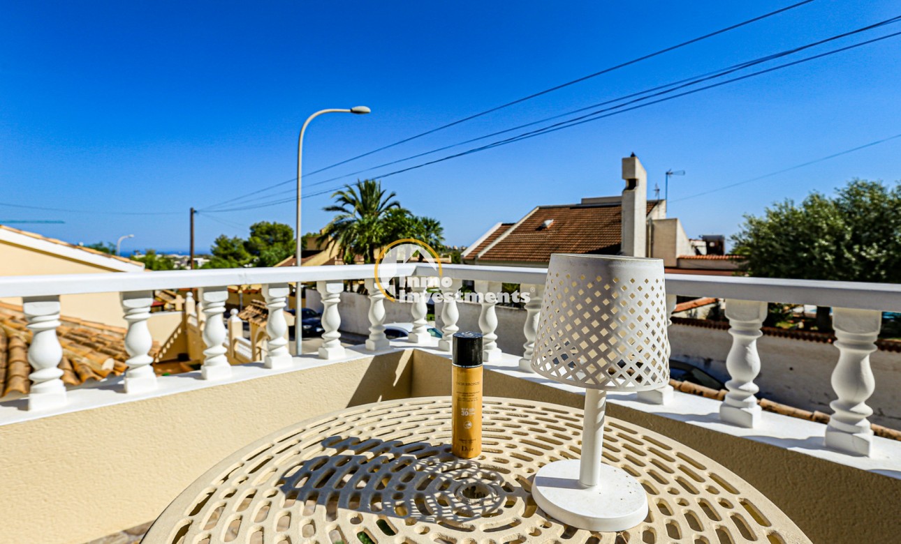 Resale - Villa - San Miguel de Salinas - Las Communicaciones