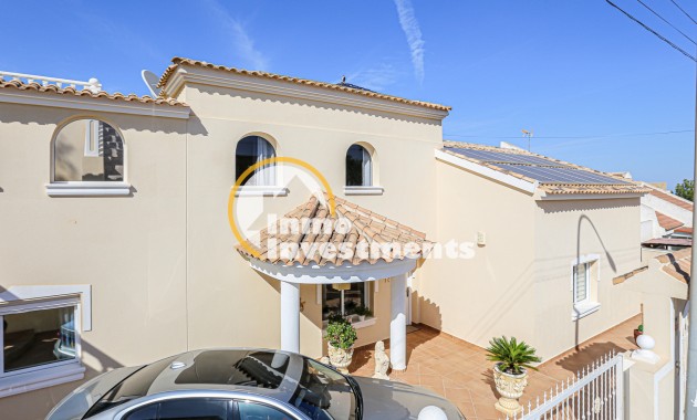 Resale - Villa - San Miguel de Salinas - Las Communicaciones