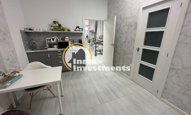 Till salu - Kommersiell - La Zenia