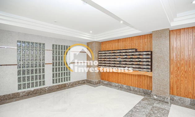 Resale - Apartment - La Mata