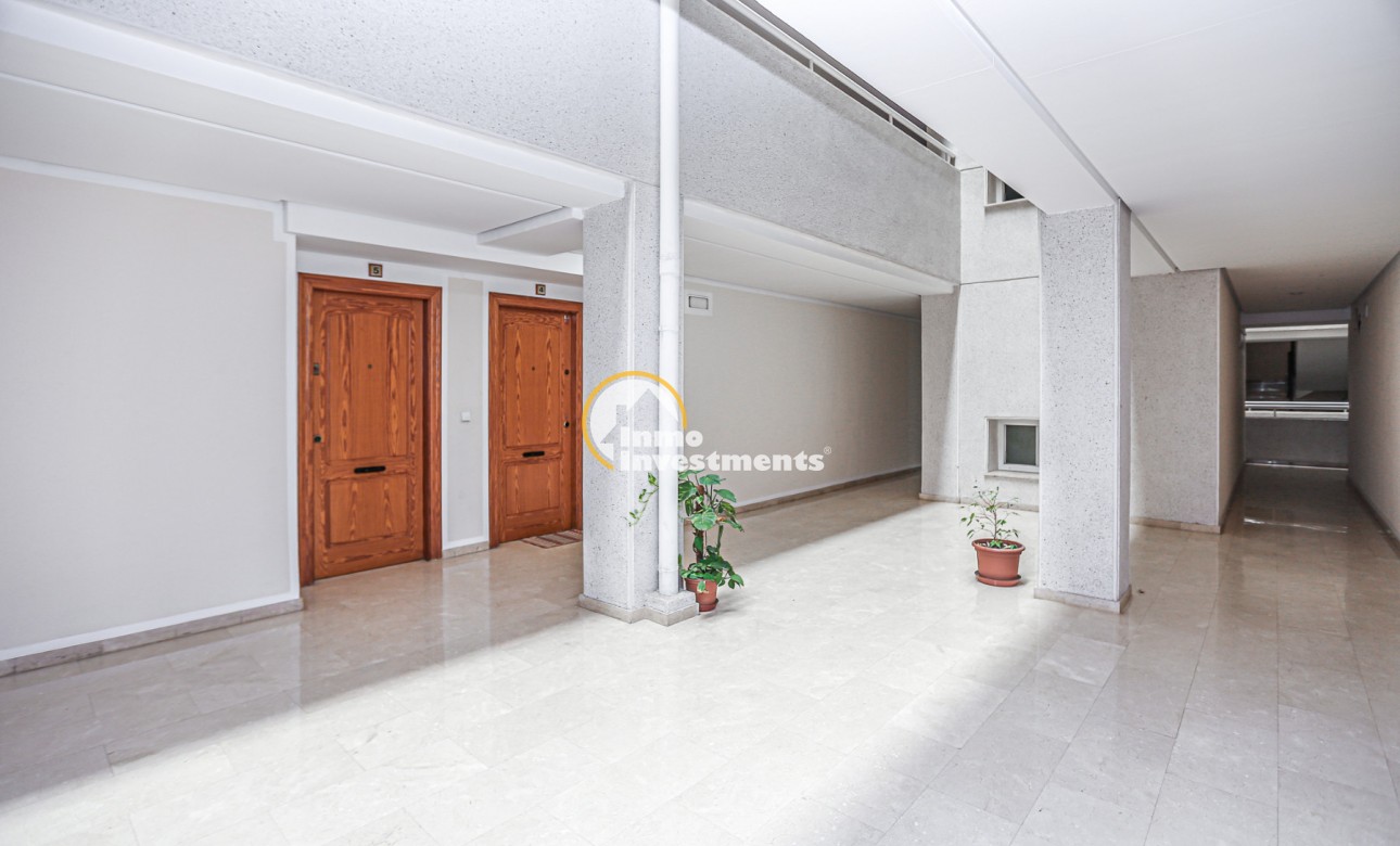 Resale - Apartment - La Mata