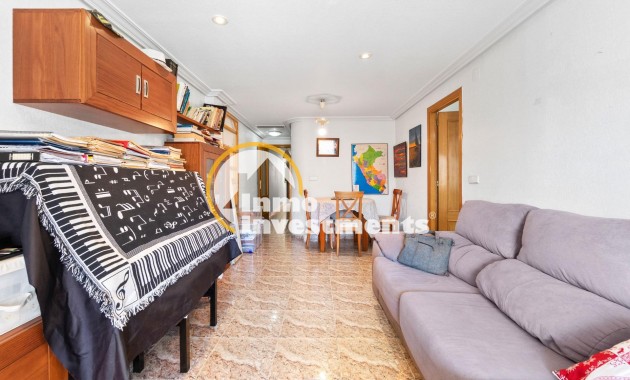 Resale - Apartment - Torrevieja - Centro