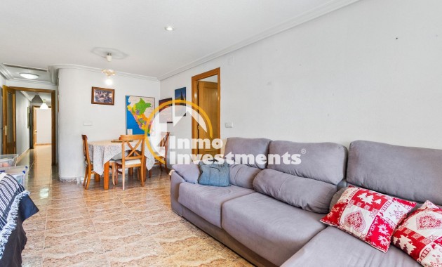 Resale - Apartment - Torrevieja - Centro