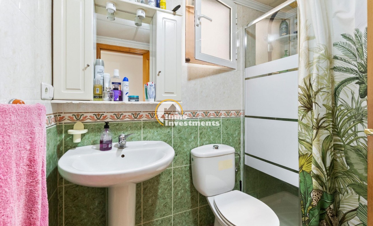 Resale - Apartment - Torrevieja - Centro