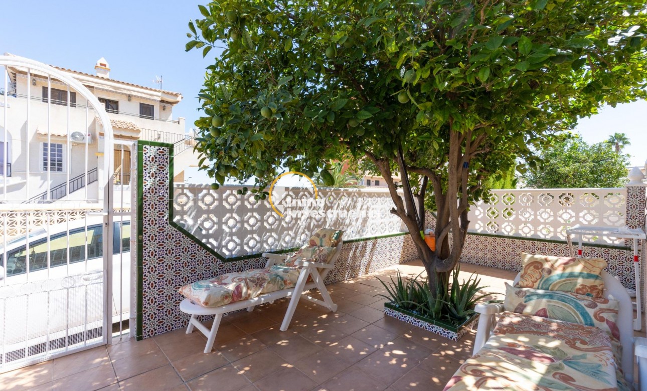 Reventa - Chalet independiente - Torrevieja