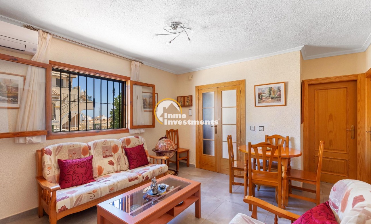 Reventa - Chalet independiente - Torrevieja