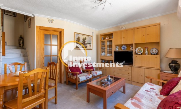 Reventa - Chalet independiente - Torrevieja