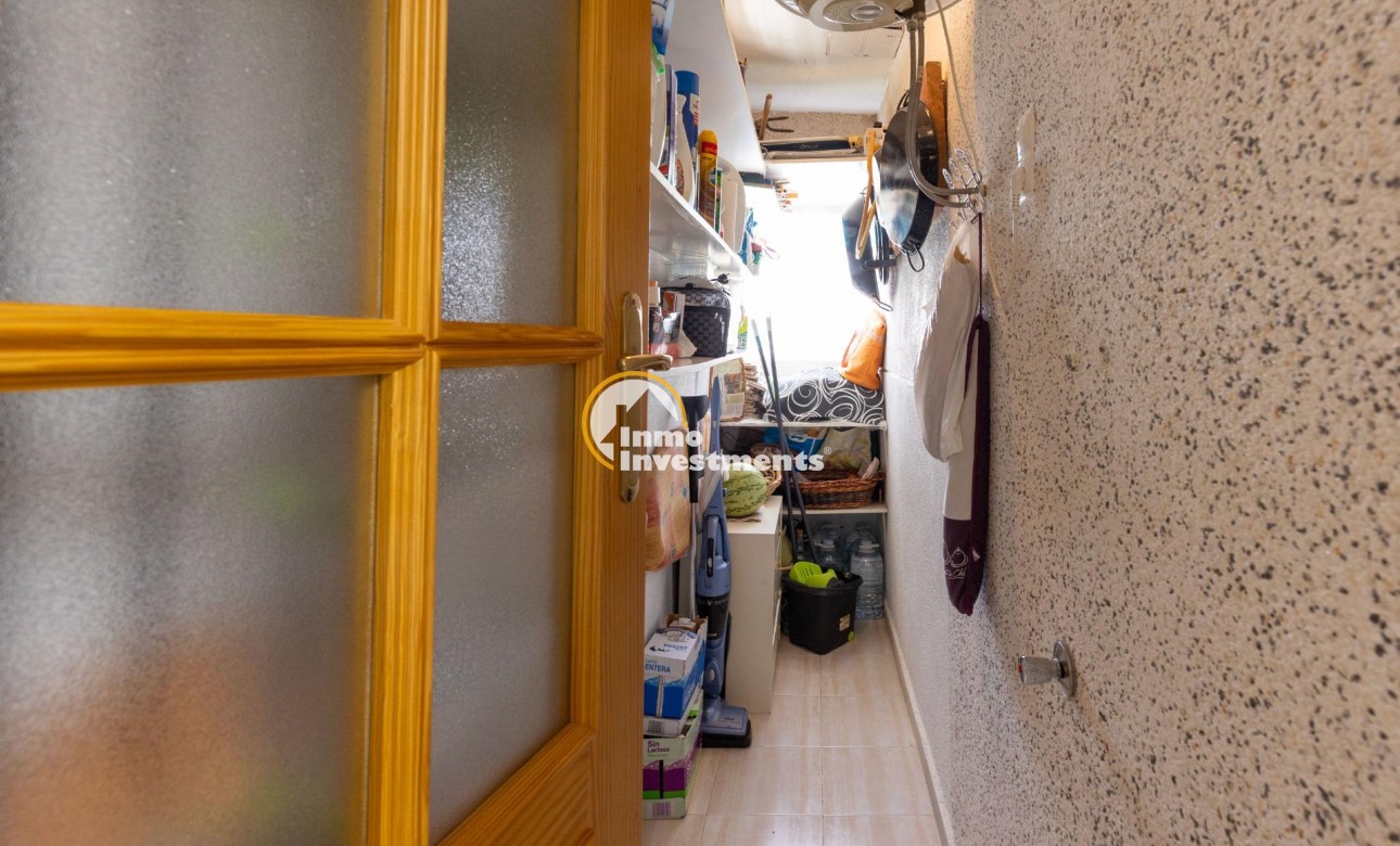 Reventa - Chalet independiente - Torrevieja