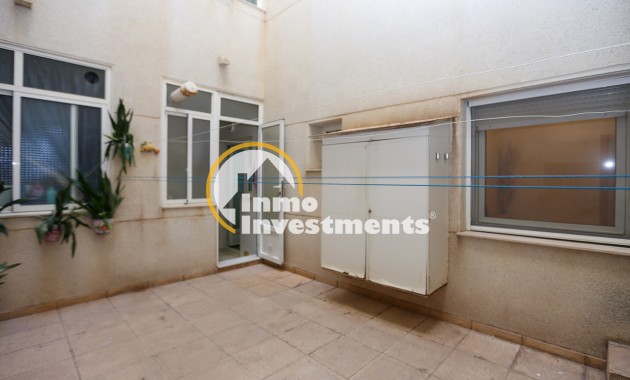 Resale - Apartment - La Mata