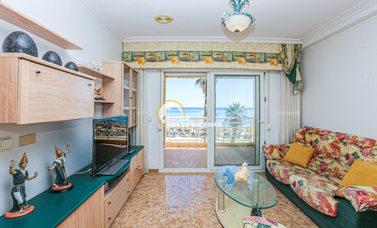 Resale - Apartment - La Mata