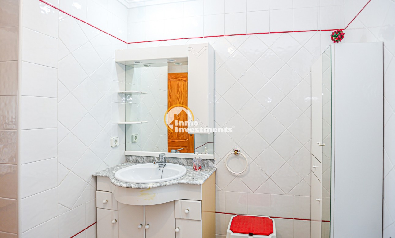 Resale - Apartment - La Mata