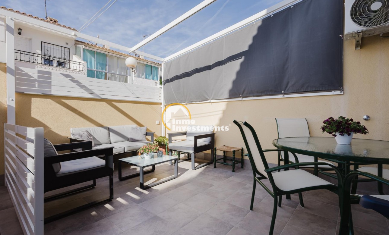 Resale - Bungalow - Torrevieja - Playa de los Naufragos
