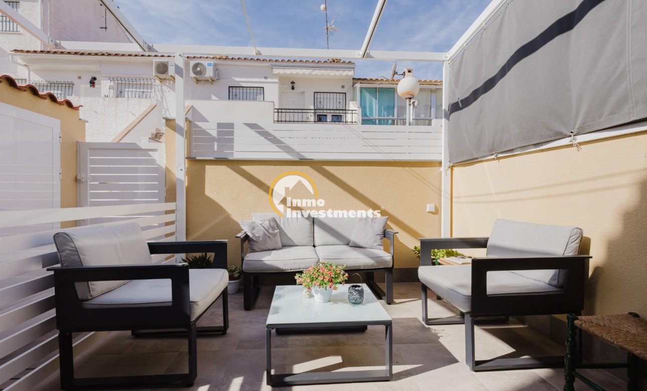 Resale - Bungalow - Torrevieja - Playa de los Naufragos