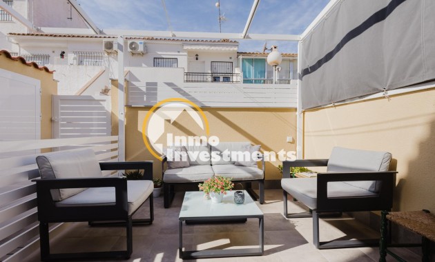 Resale - Bungalow - Torrevieja - Playa de los Naufragos