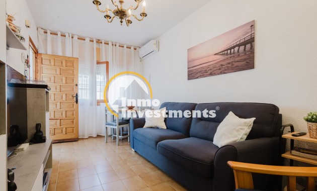 Resale - Bungalow - Torrevieja - Playa de los Naufragos