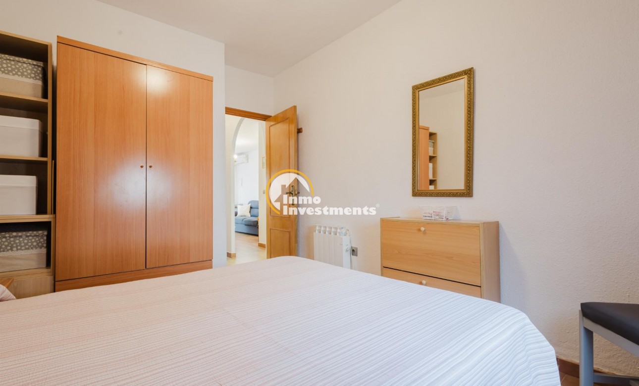 Resale - Bungalow - Torrevieja - Playa de los Naufragos