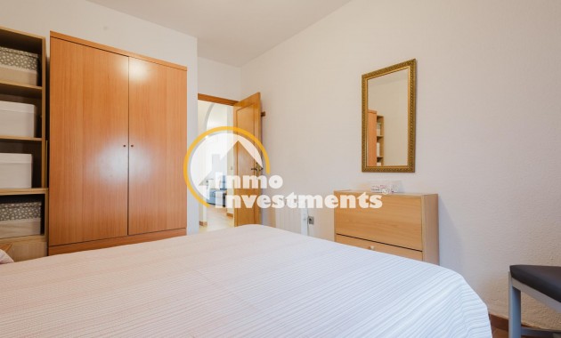 Resale - Bungalow - Torrevieja - Playa de los Naufragos