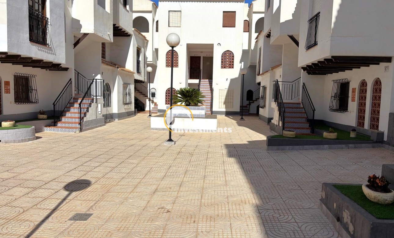 Resale - Penthouse - Torrevieja - Beach