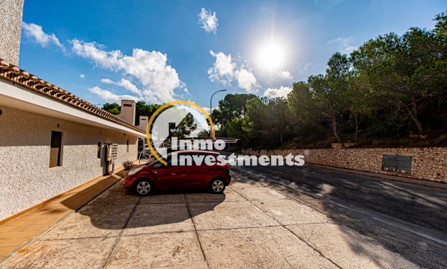 Resale - Apartment - Villamartin