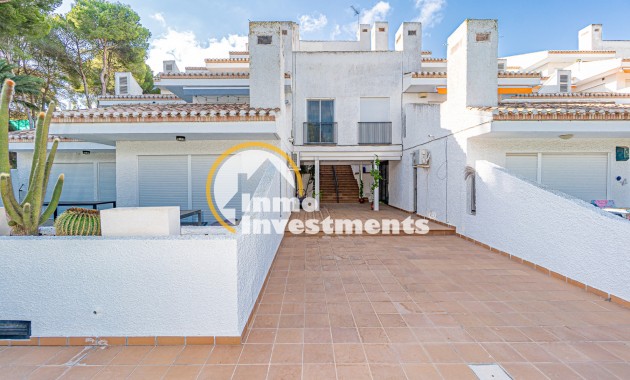 Resale - Apartment - Villamartin