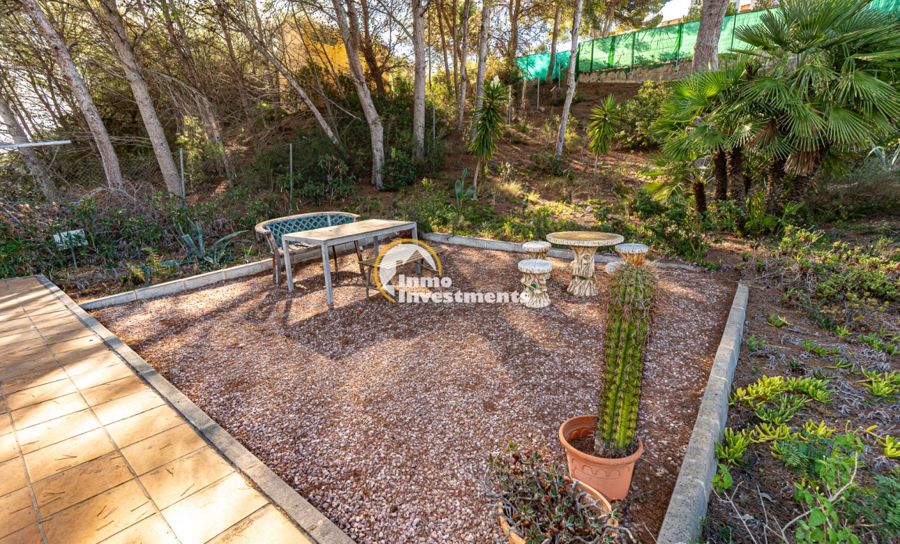 Resale - Apartment - Villamartin