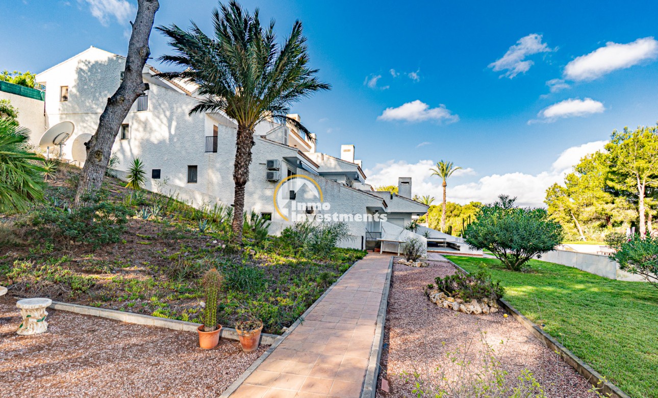 Resale - Apartment - Villamartin