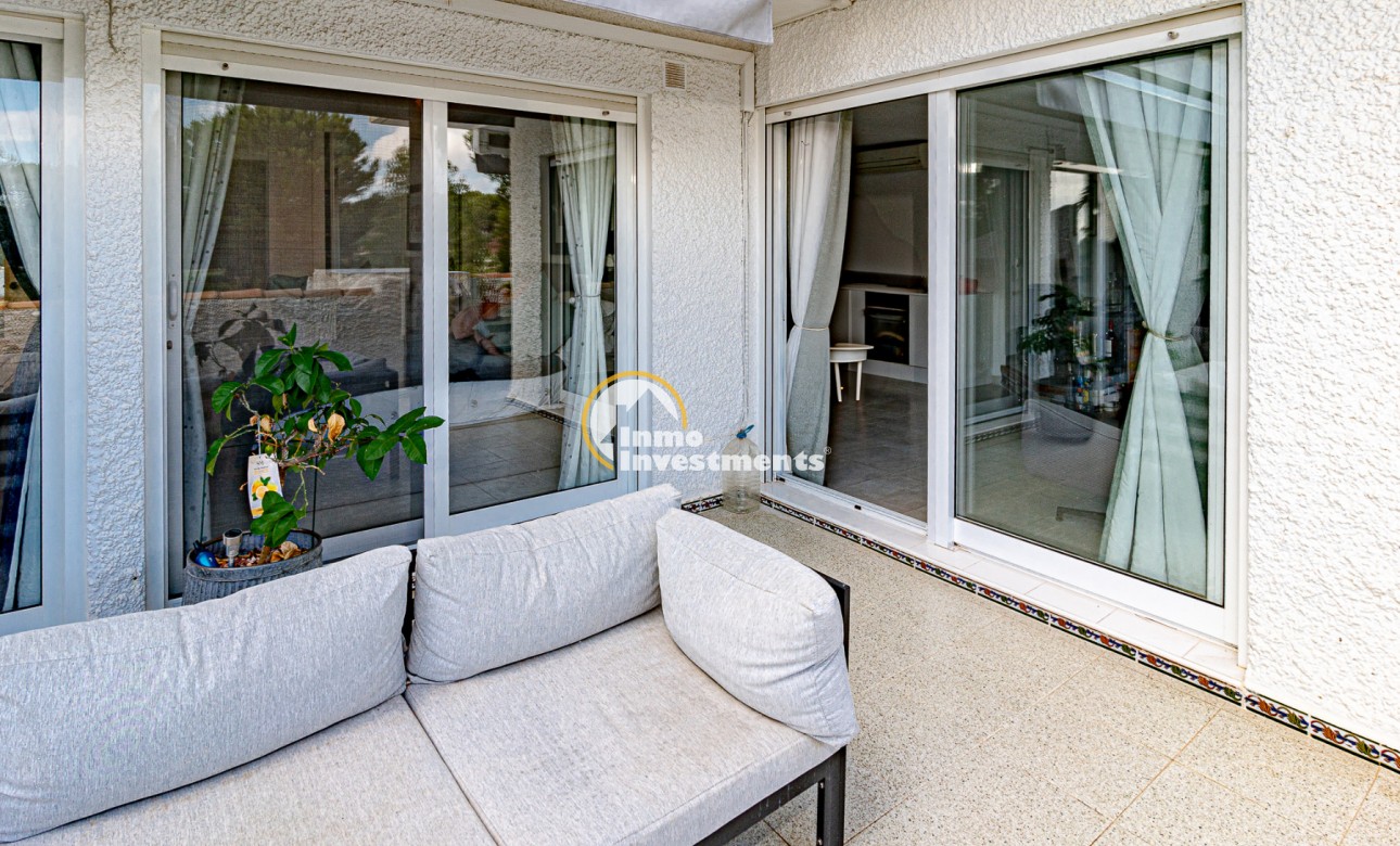 Resale - Apartment - Villamartin