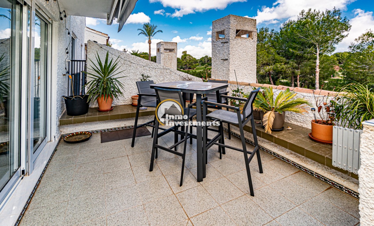 Resale - Apartment - Villamartin