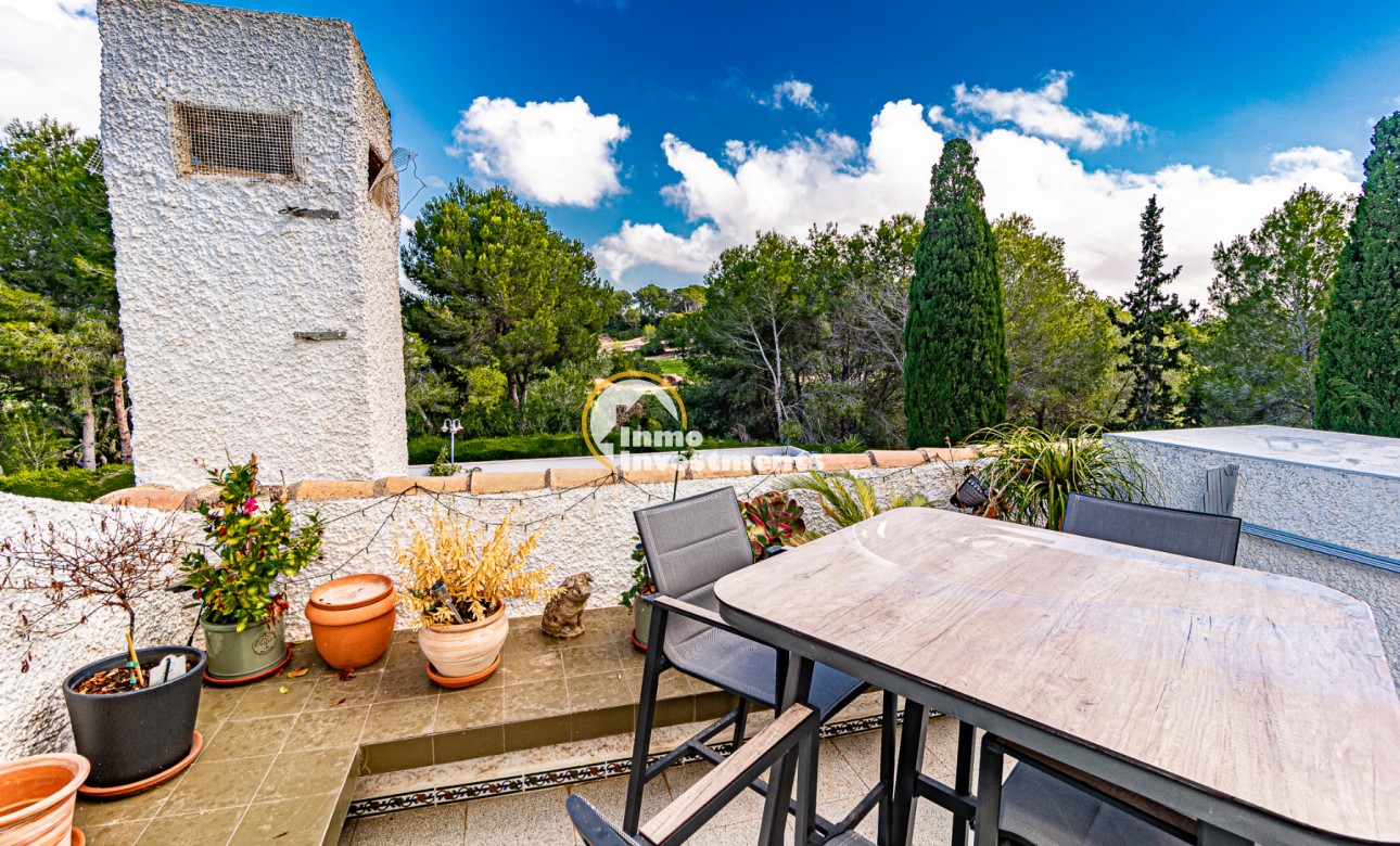 Resale - Apartment - Villamartin