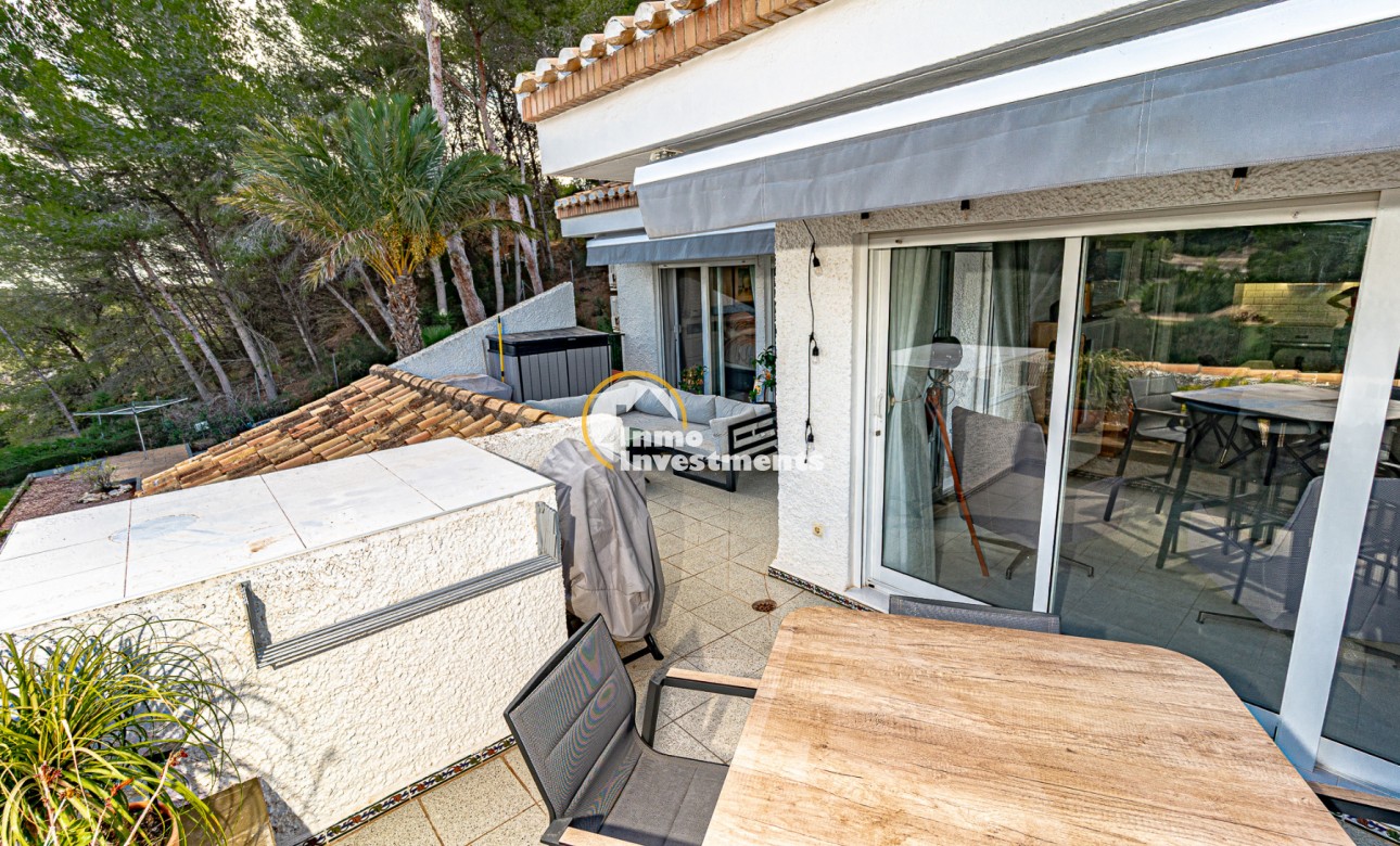 Resale - Apartment - Villamartin