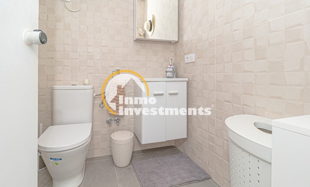 Resale - Apartment - Villamartin