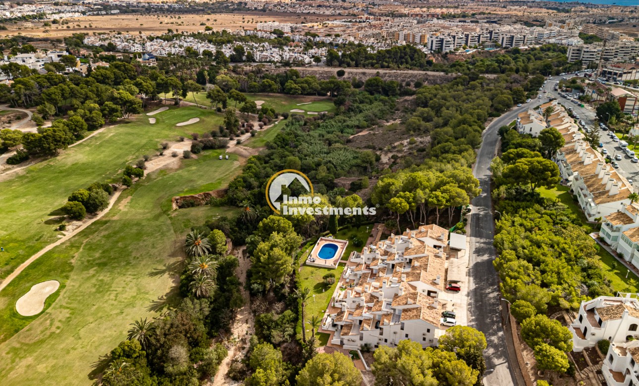 Resale - Apartment - Villamartin