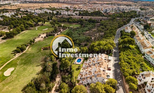 Resale - Apartment - Villamartin