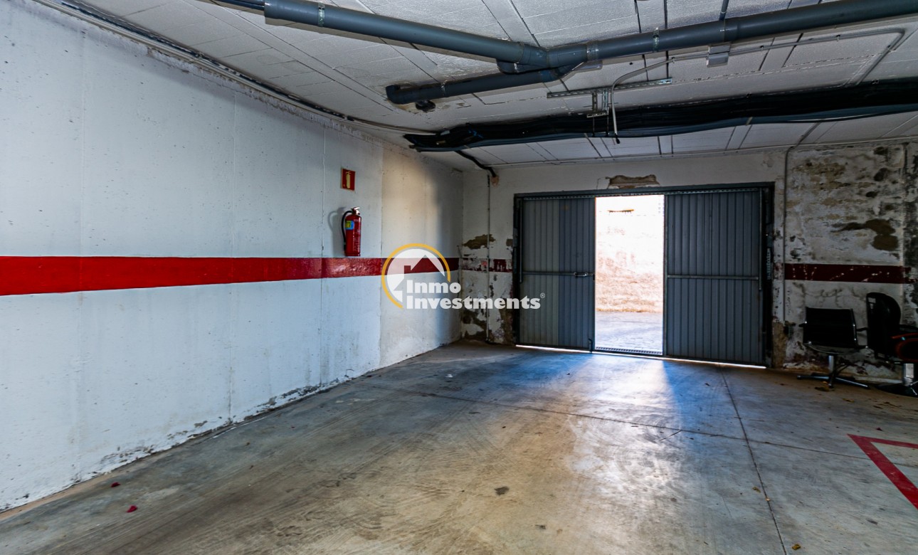 Resale - Garage - Villamartin - Pau 26