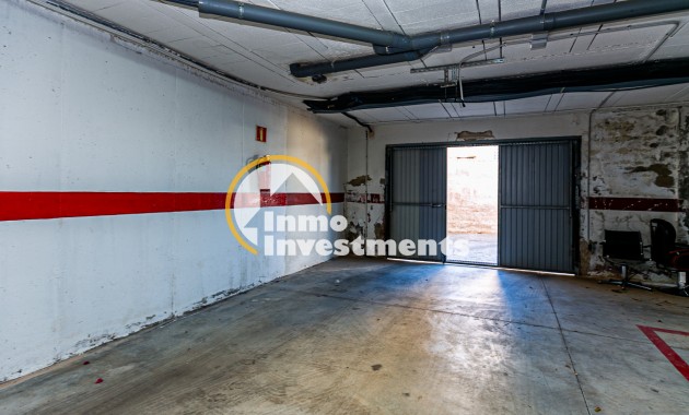 Resale - Garage - Villamartin - Pau 26