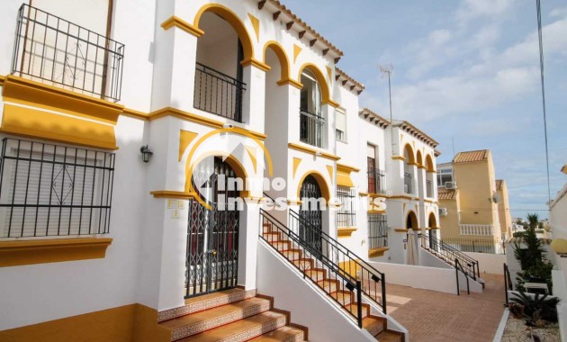 Long term rental - Apartment - Villamartin