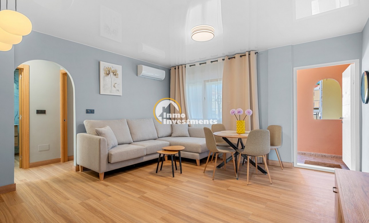 Resale - Apartment - Villamartin - Blue Lagoon