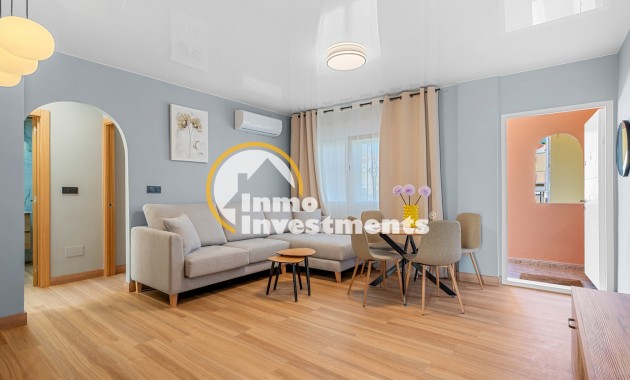 Resale - Apartment - Villamartin - Blue Lagoon