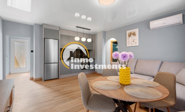 Resale - Apartment - Villamartin - Blue Lagoon