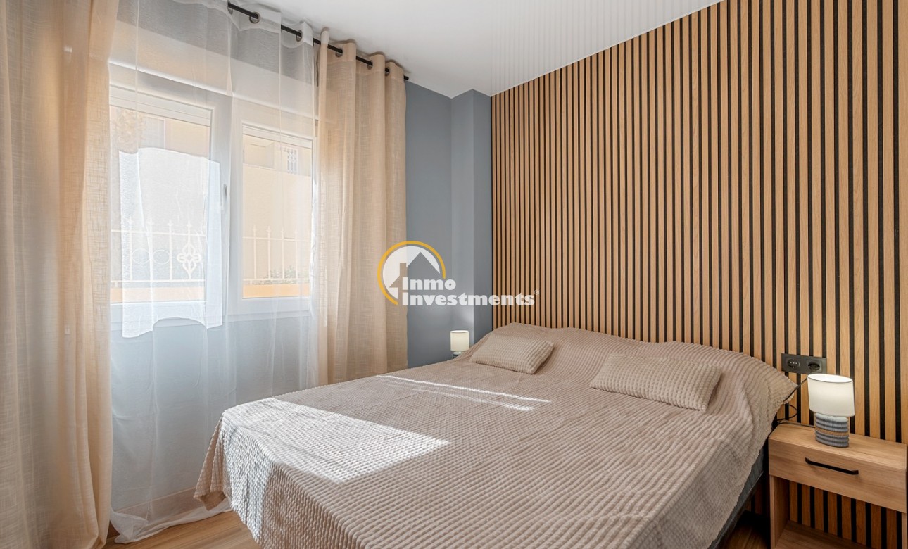 Resale - Apartment - Villamartin - Blue Lagoon