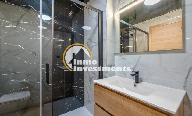 Resale - Apartment - Villamartin - Blue Lagoon